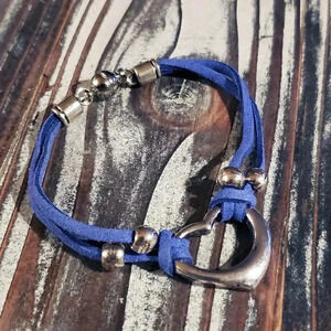 Handcrafted Antique Silver Indigo Blue Vegan Suede Heart Magnetic Clasp Bracelet